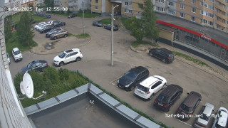 Вход